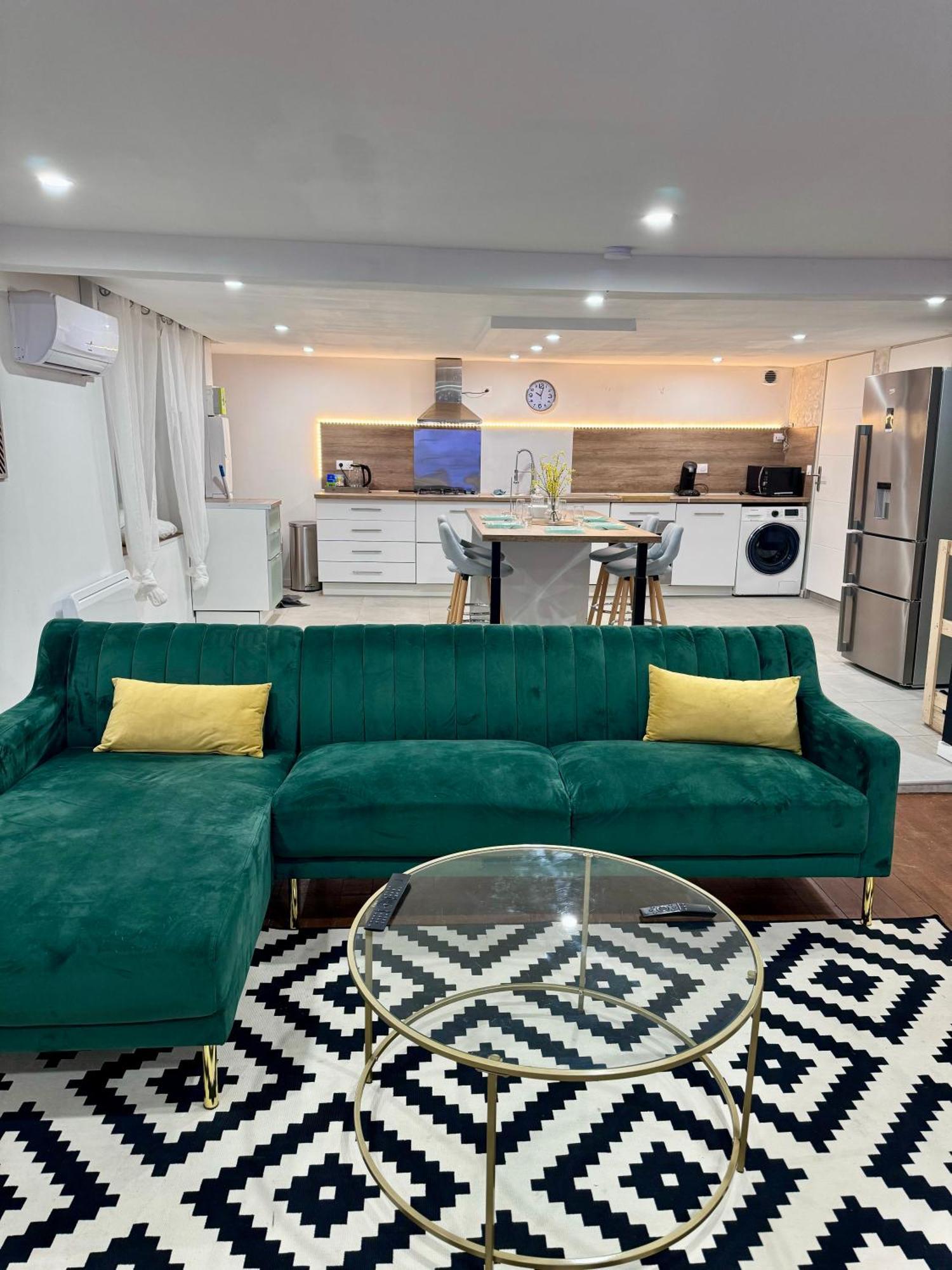 Appartement Moderne Champsevraine ภายนอก รูปภาพ